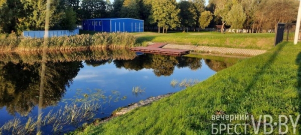 Рыбацкий вечер на Гребном канале в Бресте Рыбацкий вечер на Гребном канале в Бресте