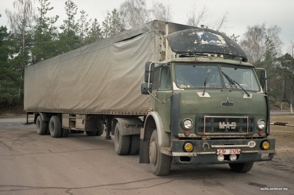 Самодельный дальнобой из 1990-х. Вспоминаем ушедшую эпоху Самодельный дальнобой из 1990-х. Вспоминаем ушедшую эпоху