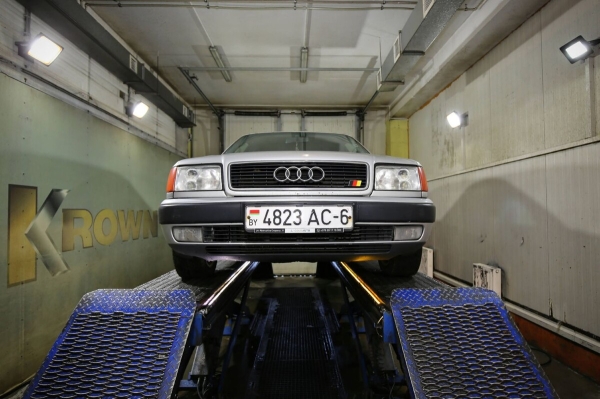 «Купил за $2 250 и горя не знаю!». Белорус о владении Audi 100 (C4) выпуска 1993 года «Купил за $2 250 и горя не знаю!». Белорус о владении Audi 100 (C4) выпуска 1993 года