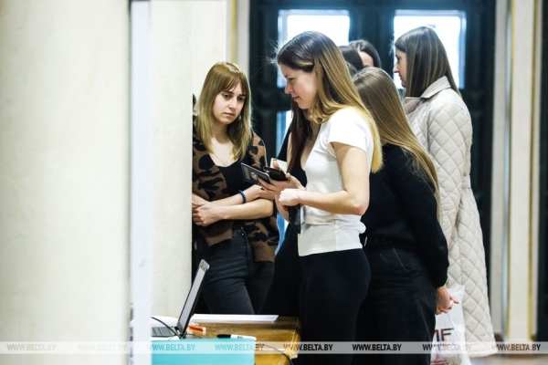 Красиво и волнительно: на областной тур «Мисс Беларусь» в Бресте пришли более 50 девушек Красиво и волнительно: на областной тур «Мисс Беларусь» в Бресте пришли более 50 девушек