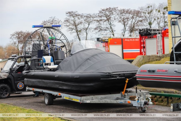 Обрушение здания, авария на ж/д и ЧП в высотке: спасатели провели учения в Бресте Обрушение здания, авария на ж/д и ЧП в высотке: спасатели провели учения в Бресте
