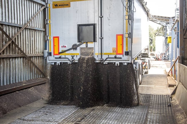 От семян до бутылки. Посмотрели, как на Брестчине делают масло из рапса От семян до бутылки. Посмотрели, как на Брестчине делают масло из рапса