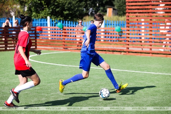 Заинтересовать спортом и найти таланты. Площадку для игры в мини-футбол открыли в Городище Барановичского района Заинтересовать спортом и найти таланты. Площадку для игры в мини-футбол открыли в Городище Барановичского района