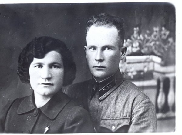 Письмо из 41-го: « Я расскажу тебе о том, как выбралась из горящего Кобрина...» Письмо из 41-го: « Я расскажу тебе о том, как выбралась из горящего Кобрина...»