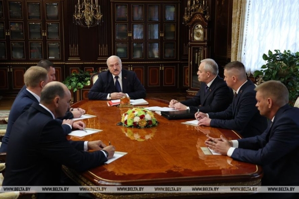 Сергеенко: Президент поручил проверить организацию централизованных экзаменов и разобраться с каждой поступившей жалобой Сергеенко: Президент поручил проверить организацию централизованных экзаменов и разобраться с каждой поступившей жалобой