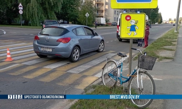Автоледи в Барановичах сбила велосипедистку Автоледи в Барановичах сбила велосипедистку