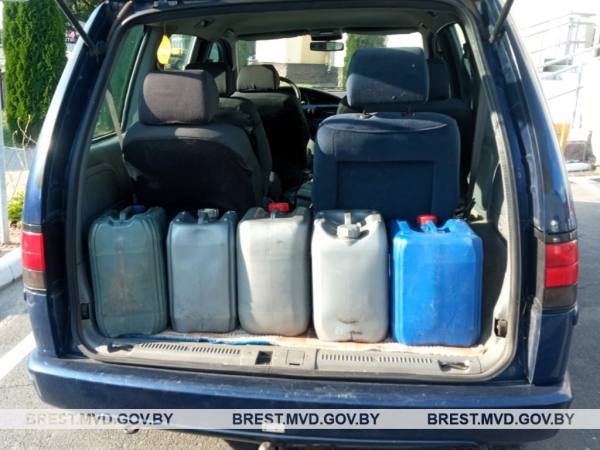 В Брестской области мужчина вез ворованную солярку. Чем все закончилось? В Брестской области мужчина вез ворованную солярку. Чем все закончилось?