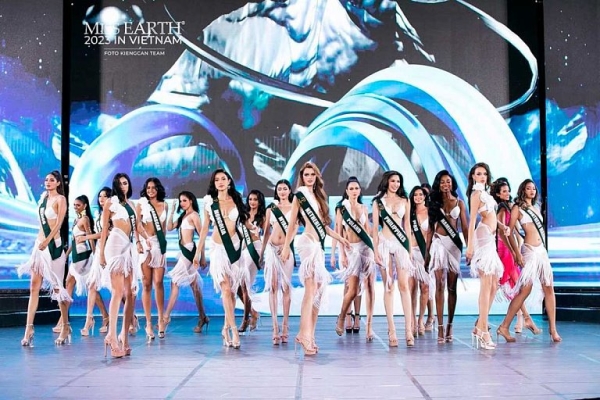 Назвали имя победительницы конкурса «Мисс Земля» Назвали имя победительницы конкурса «Мисс Земля»