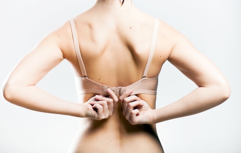 Тысячи минчанок стали актрисами интимных видео — их тайно снимали в примерочных магазинов
											 
												Тысячи минчанок стали актрисами интимных видео — их тайно снимали в примерочных магазинов