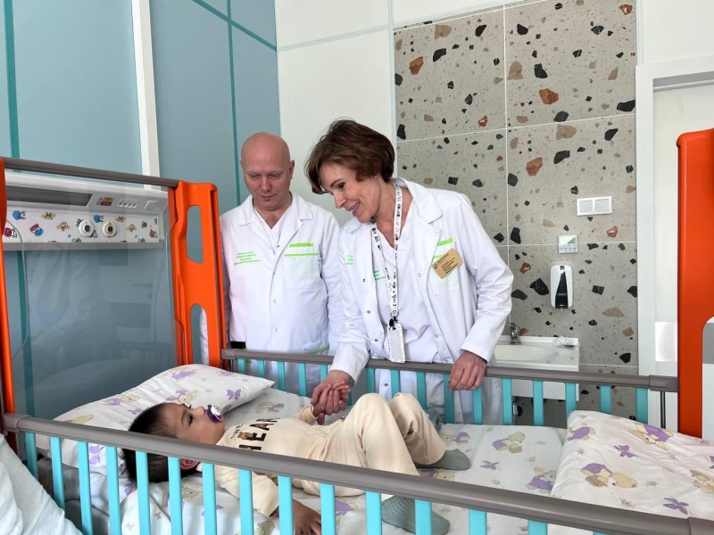 Как чувствует себя мальчик, на которого напал белорус в Шереметьево Как чувствует себя мальчик, на которого напал белорус в Шереметьево