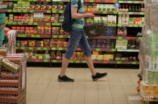 В феврале алкоголь подорожал, а кофе, чай и другие напитки подешевели. Цены на что выросли и снизились больше всего В феврале алкоголь подорожал, а кофе, чай и другие напитки подешевели. Цены на что выросли и снизились больше всего