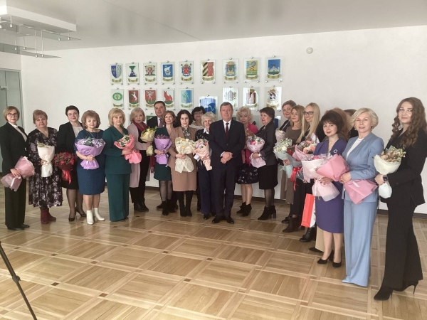 «20 красивых и успешных». В Брестском горисполкоме чествовали женщин «20 красивых и успешных». В Брестском горисполкоме чествовали женщин